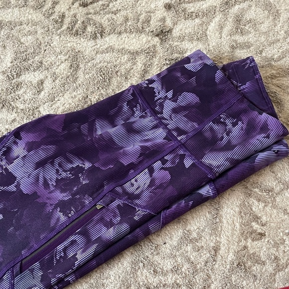 Athleta Rainer Printed Tight legging Imprime Rainer print petite small - Picture 7 of 10